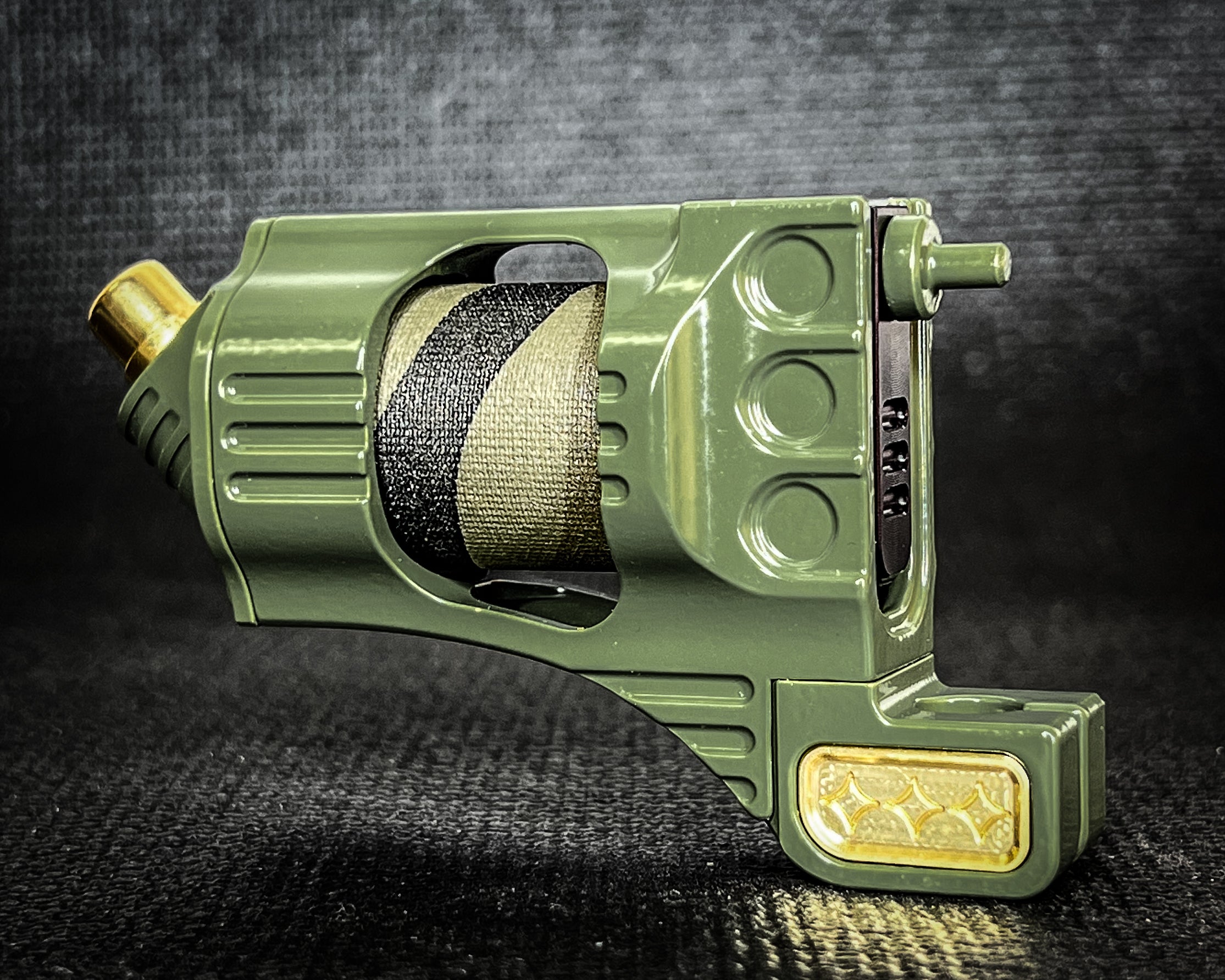 DLX – Shagbuilt